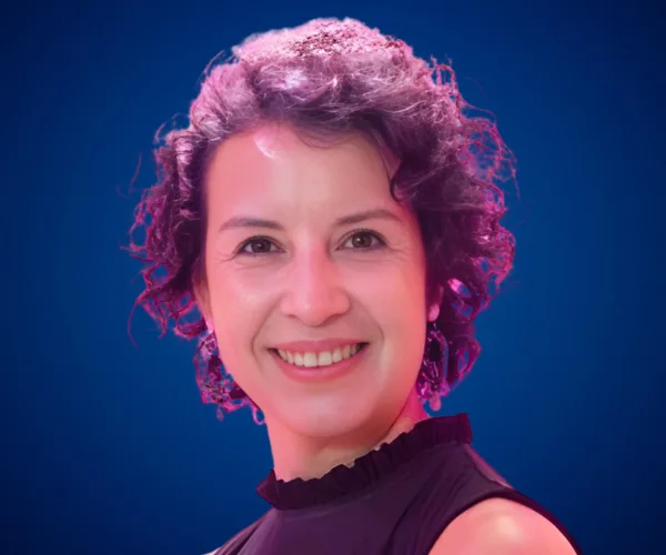 Susana Cáceres — Conferencista de Cambio y Adaptación