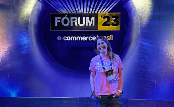 Kika Escobar, conferencista para eventos corporativos sobre Integración Tecnológica