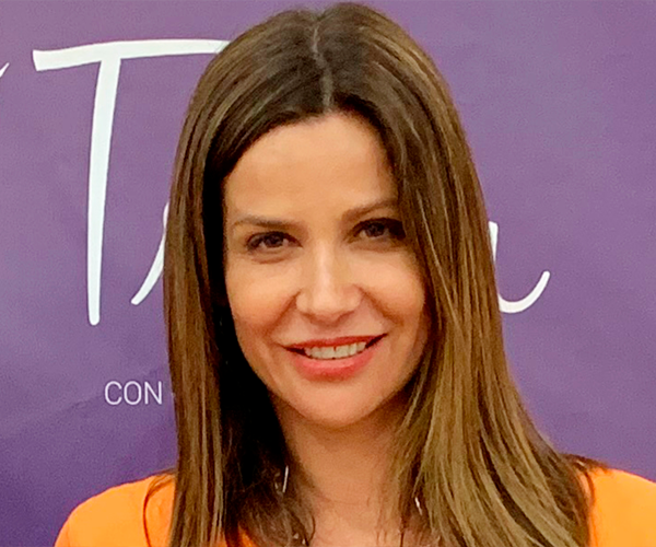 Savka Pollak — Conferencista de Mujeres Líderes y Empoderamiento