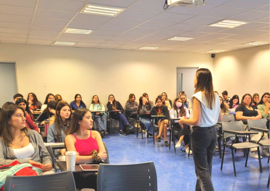 Isabel Santamaría Imagen 2 Conferencias Charlas Motivacionales Latinoamérica